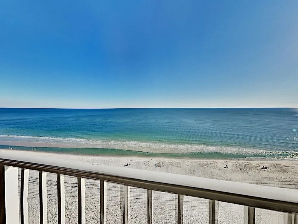 Phoenix Gulf Shores by Brett Robinson Vacations