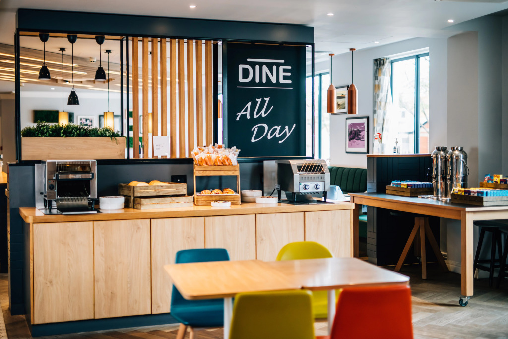 Holiday Inn Belfast by IHG