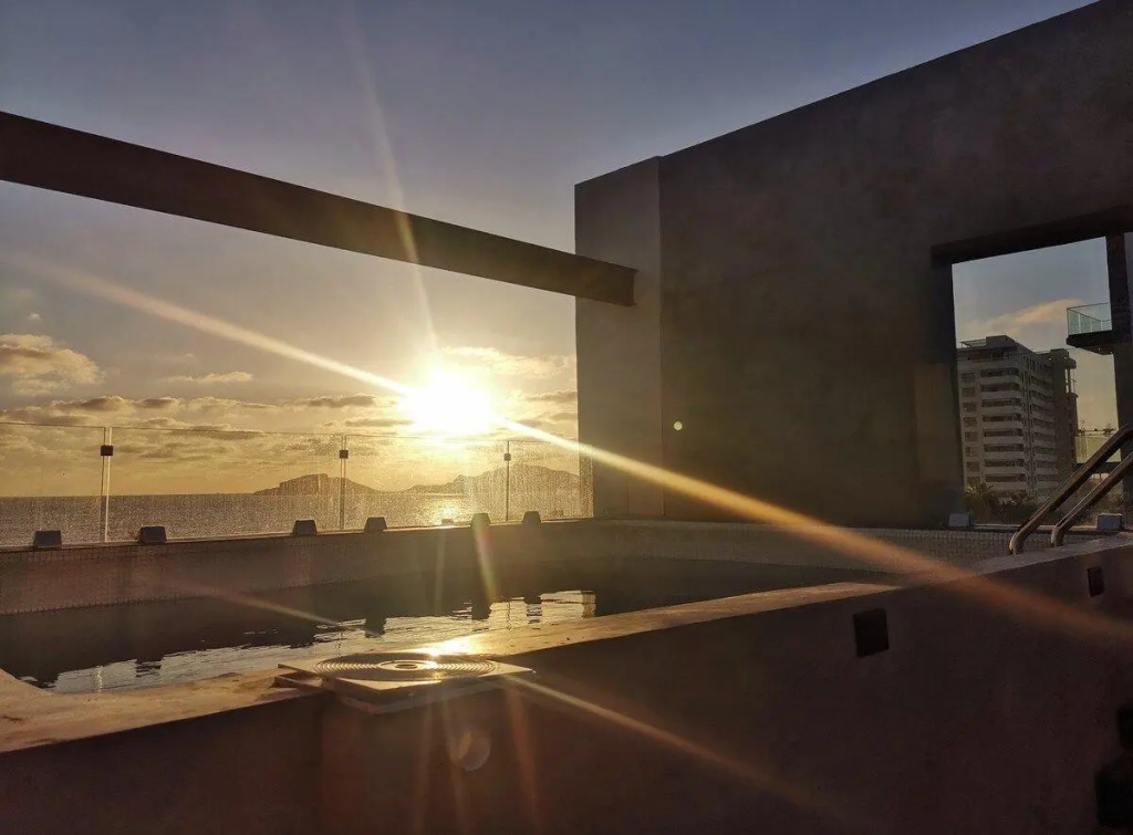 Moderno Loft, A 1/2 Cuadra De Malecón, Con Alberca