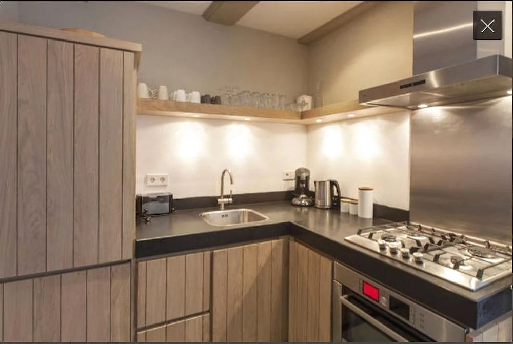 Yourbnb Suites Haarlemmerstraat