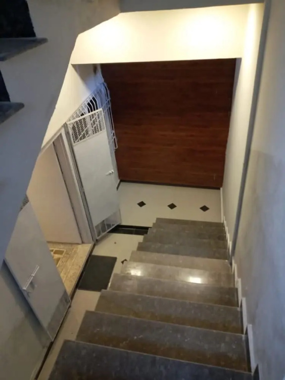 Cosy Inn Guest House Near Liaquat Nat Hospital