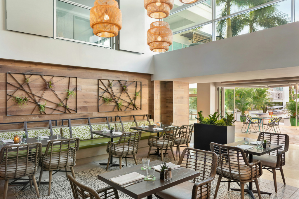 Hotel Alba Tampa, Tapestry Collection By Hilton
