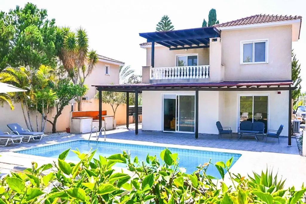 Villa Ultima