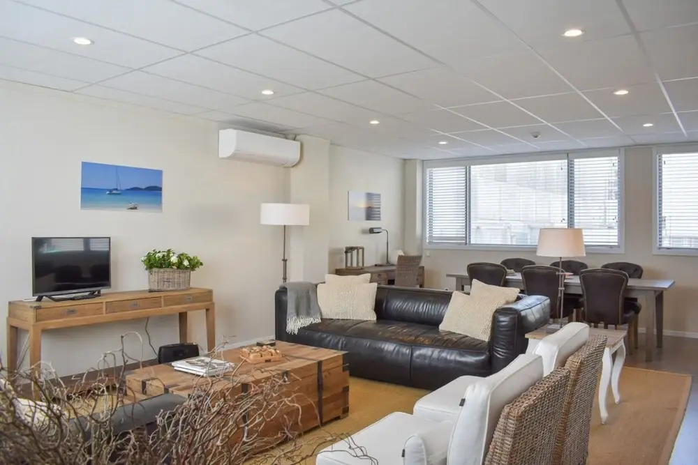 Perfect Ponsonby 2 Bedroom Loft Style Apartment With Parking