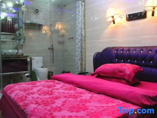 Wuwei Legend Holiday Hotel