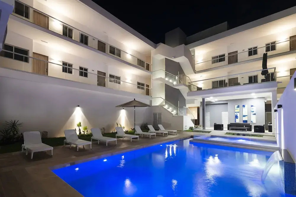 Heaven Hotel