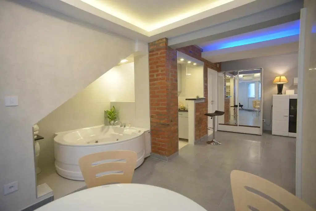 Apartment Hermes