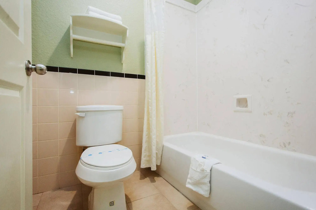 Отель Кема Kemah Days Inn