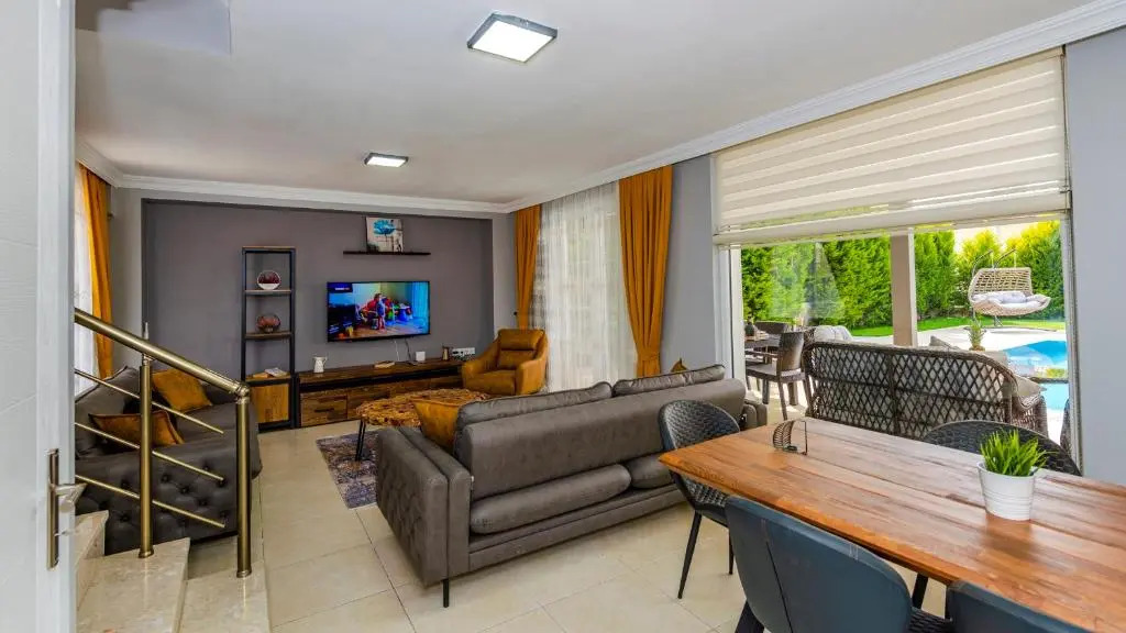 Blue - 4 Bedroom Holiday Villa in Hisarönü