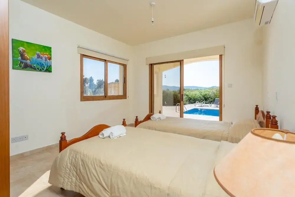 Hector Beach Villa Large Private Pool Walk to Beach Sea Views A C Wifi Car Not Required - 2111