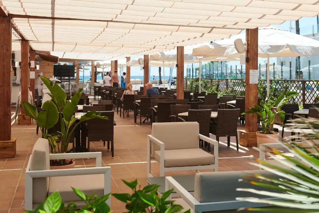 Hotel Girasol