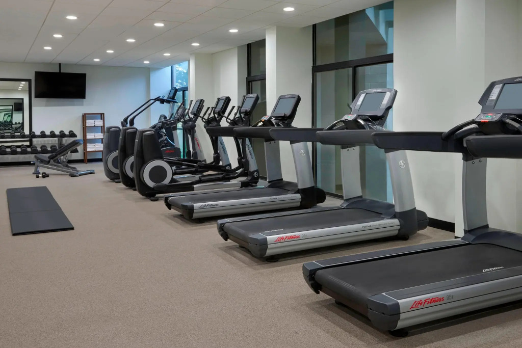 Four Points by Sheraton Toronto Airport