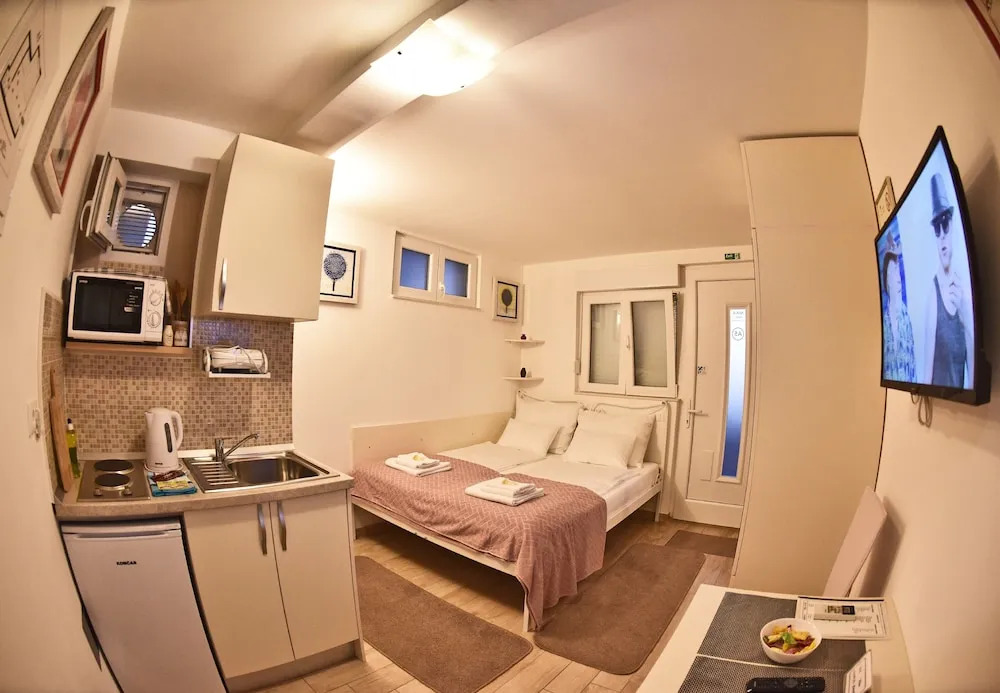 Nika Family Apartments