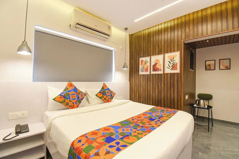 FabHotel Olive Suite - Near Airforce get