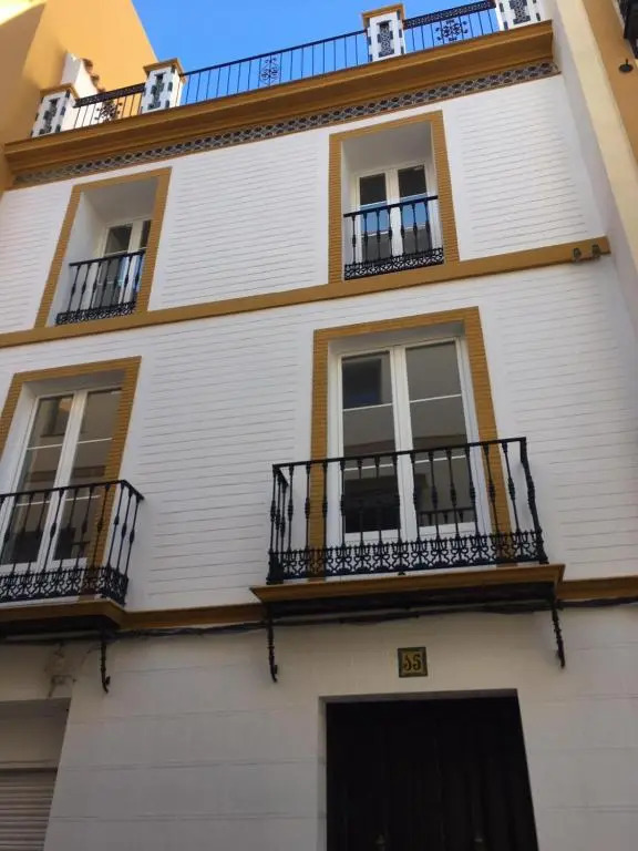 Apartamento Casco Antiguio ↑ Calidades 4 Px 1 Br
