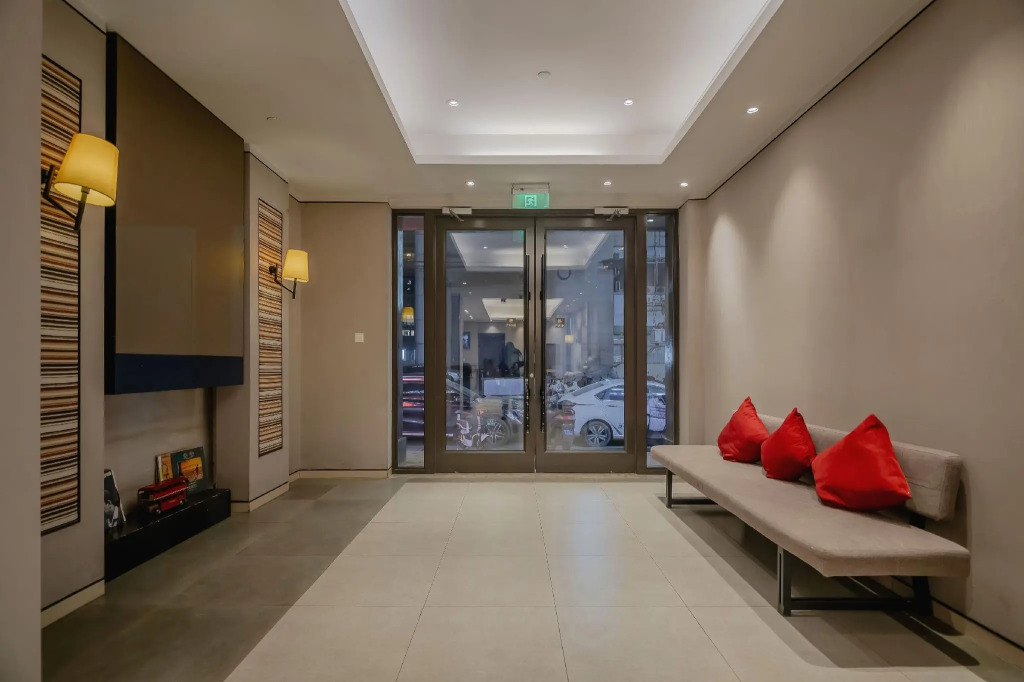 Home Inn Plus Nanjing Xinjiekou