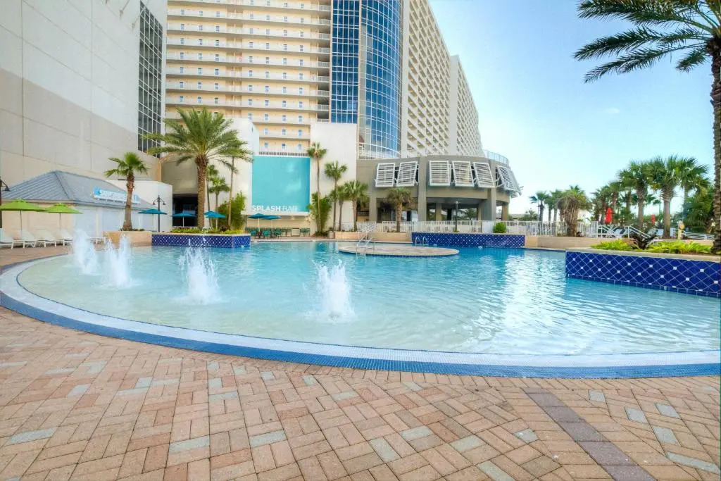 11 TH FLOOR In Laketown Wharf 1 BD, 2 Bathroom with Amazing Amenities, 1114!