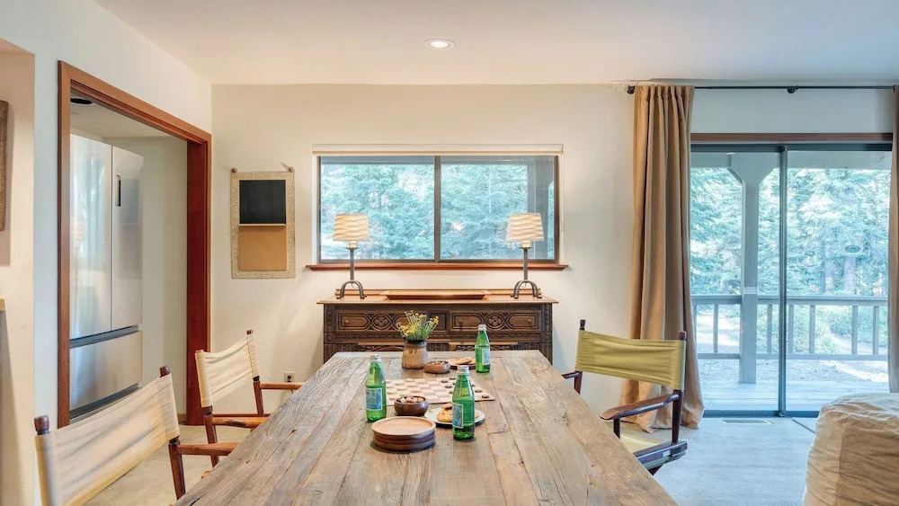 Wildwood by Avantstay Hot Tub, 5mins to Lake