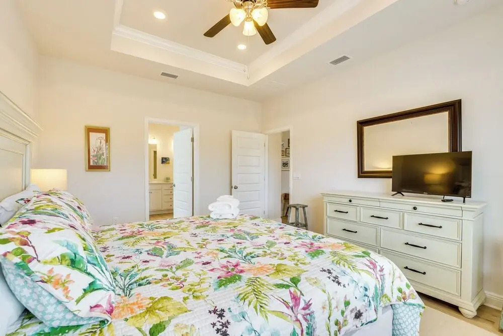 Port St Joe Home w/ Beach & Boardwalk Access!