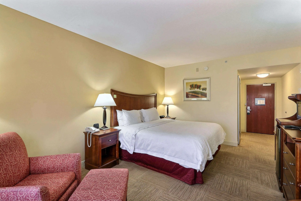 Hampton Inn & Suites Savannah - I-95 South - Gateway