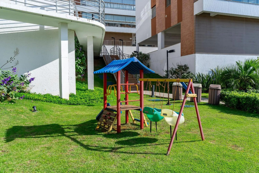 Punta Blu Residence, Apartamento Alto Padrão no centro de Bombinhas - 4 dorm