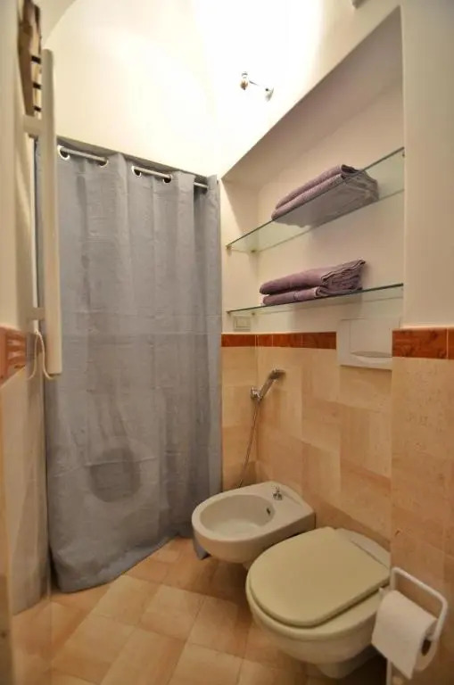 Casa Gadeamus Via Le Botteghe 12