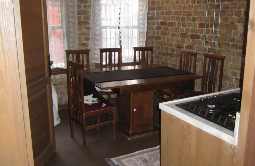Authentic Room With Balcony in Balat