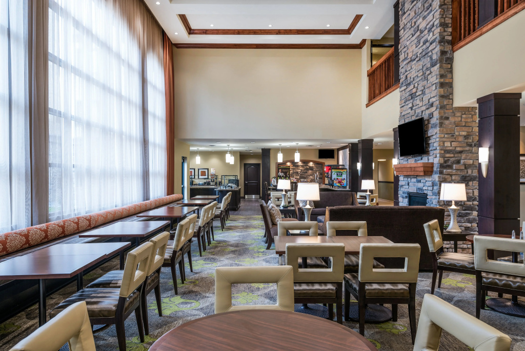 Staybridge Suites Eau Claire - Altoona by IHG