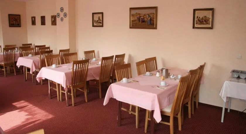 Hotel Aron