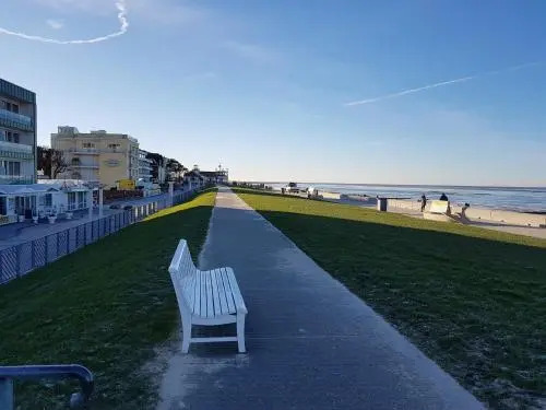 Gemütliches Apartment direkt am Strand