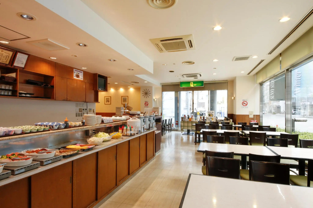 Shin-Osaka Sunny Stone Hotel