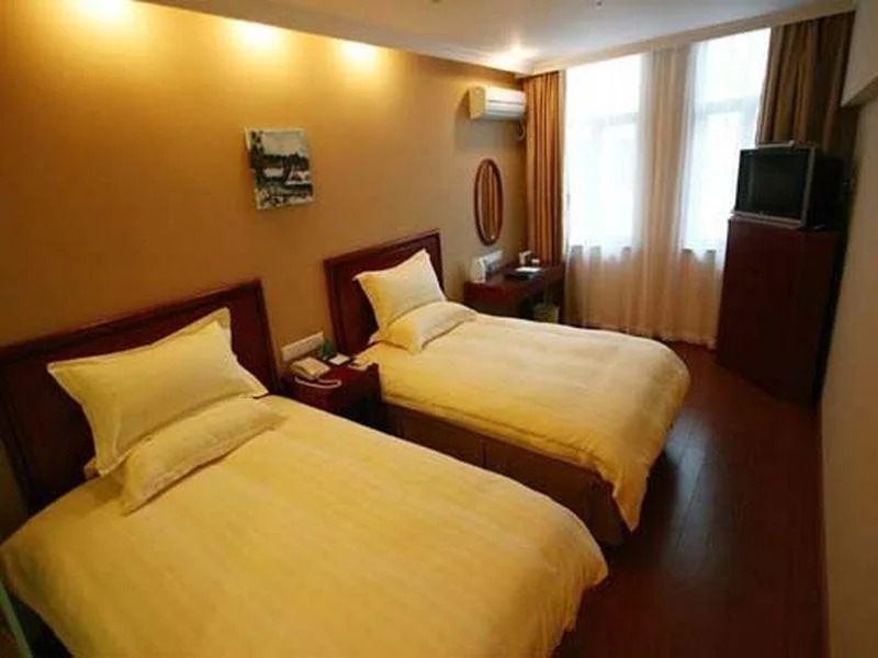 GreenTree Inn ShanDong JiNing WeiShan Lake National Wetland Park Business Hotel