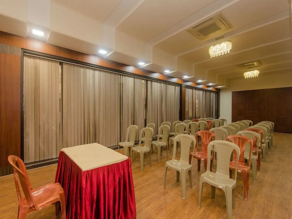 New Seven Hills By Glitz Hotels
