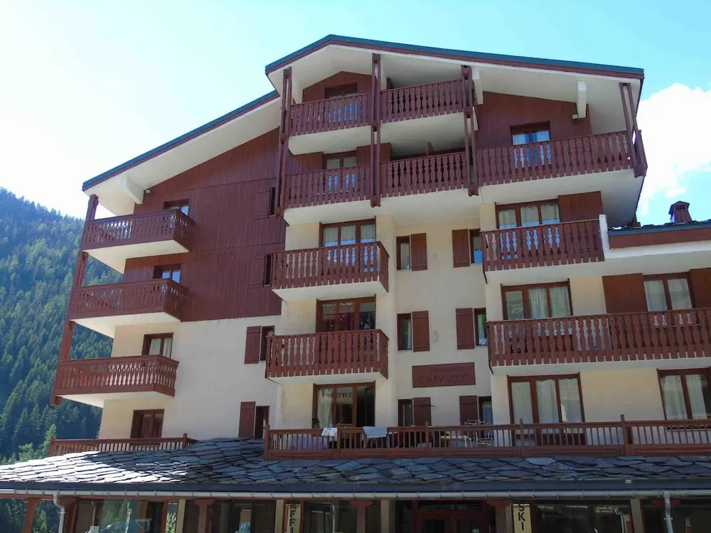 Lou Services Apartment CHAV37 LSI 001