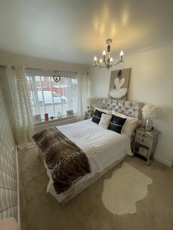 Beautiful 2-bed Bungalow in Canvey Island