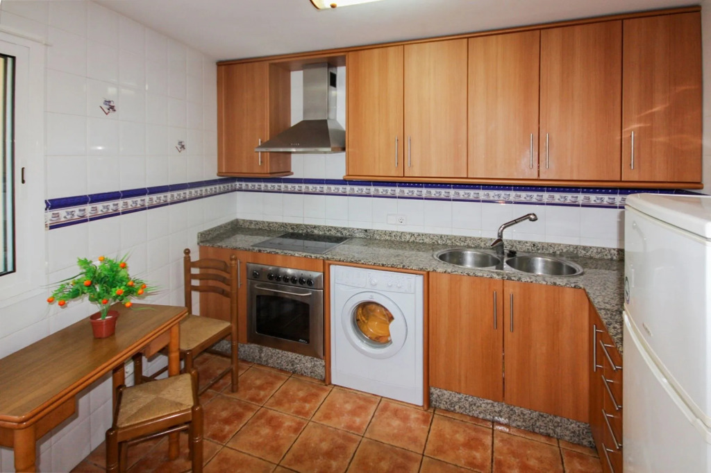 House With 3 Bedrooms in Puerto de Alcudia, With Private Pool and Encl