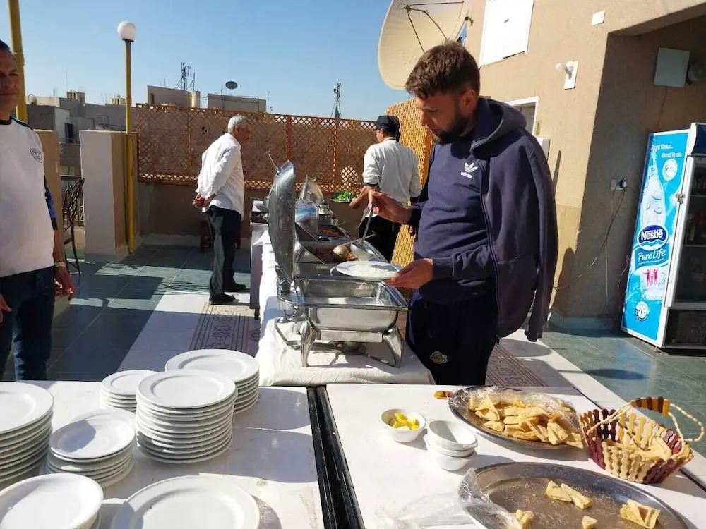 Merry Land Hotel & Roof Top Nile Restaurant Luxor