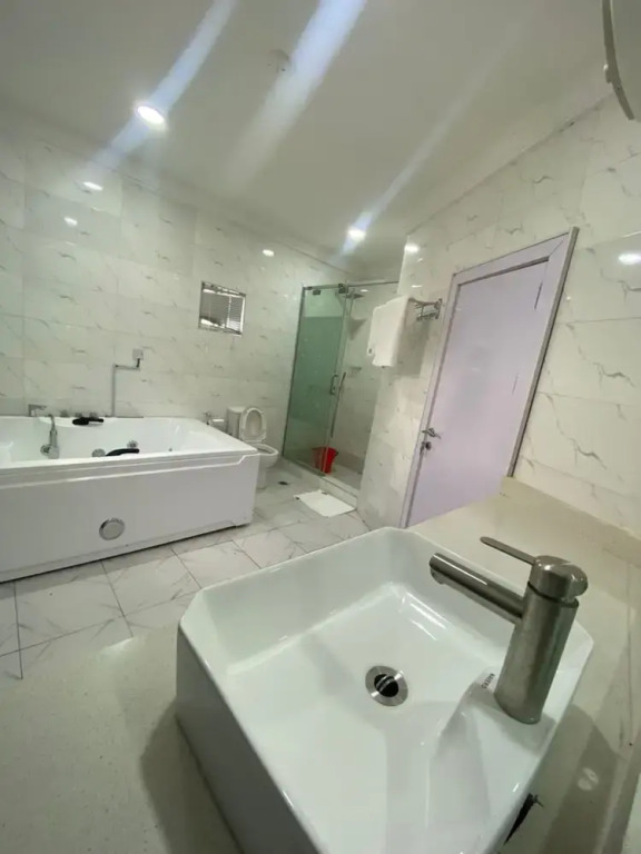 Am Place Luxury Apartments