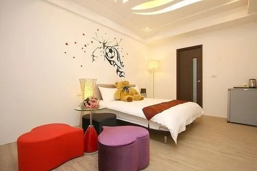 Stay In Bed Hostel
