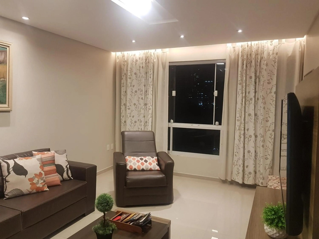 Apartamento de 3 quartos a 100 metros da Praia de Boa Viagem