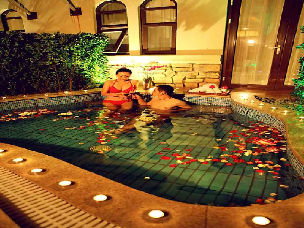 Jimo Chengtou Hotspring VIP Spa Club