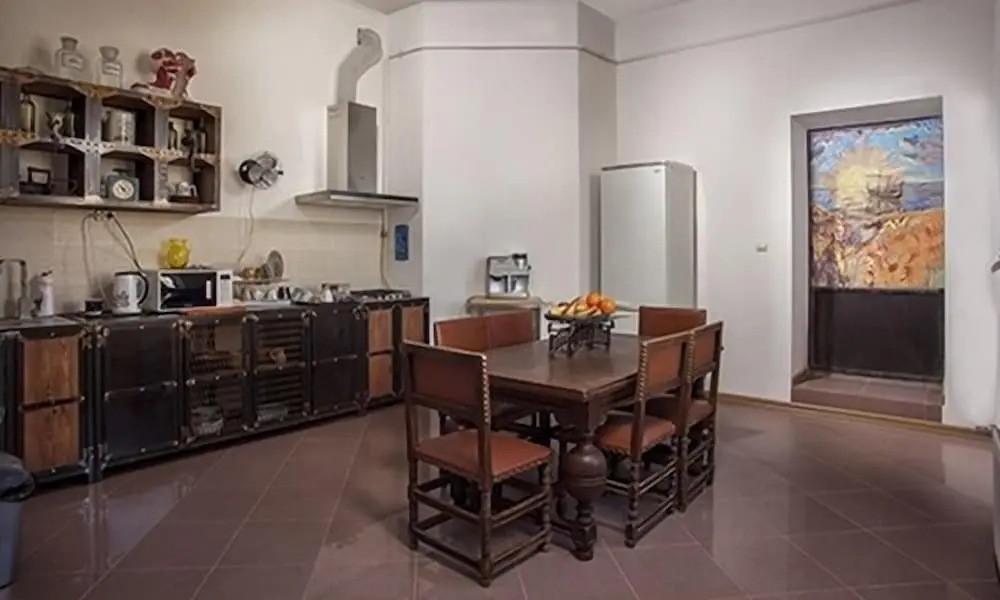 Хостел EstherHouse