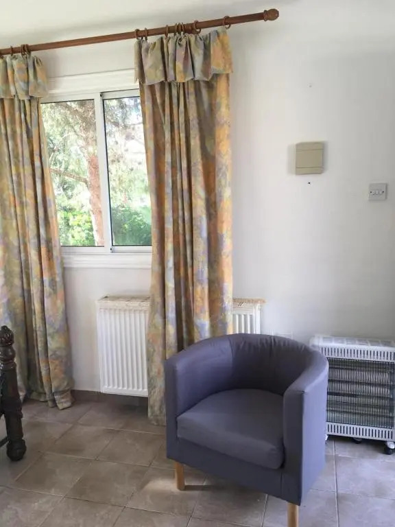 Detached Cozy Studio
