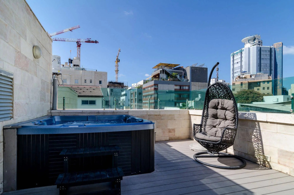 Ness Hotel