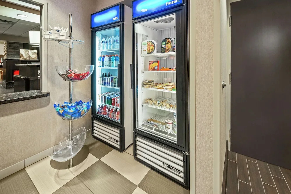 Hampton Inn and Suites Tulsa/Catoosa