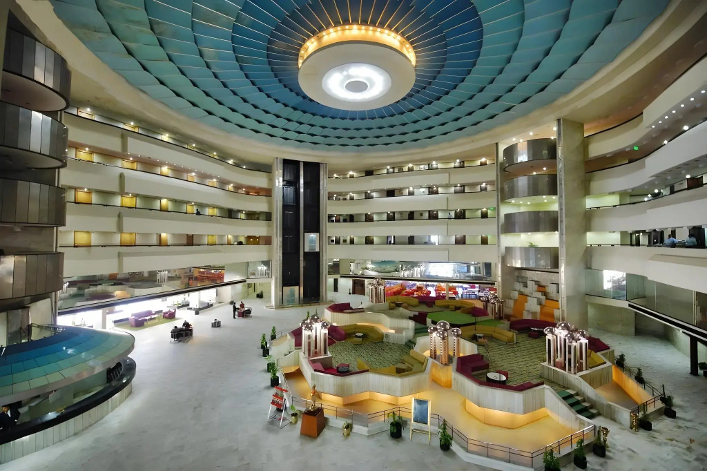 Centaur Hotel IGI Airport