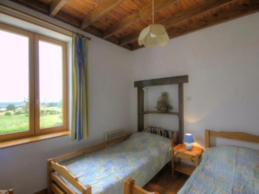 Gîte 80m² avec Terrasse, Wifi et Animaux Acceptés - FR-1-496-113