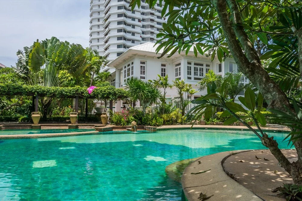 Exclusive Beachfront Villa