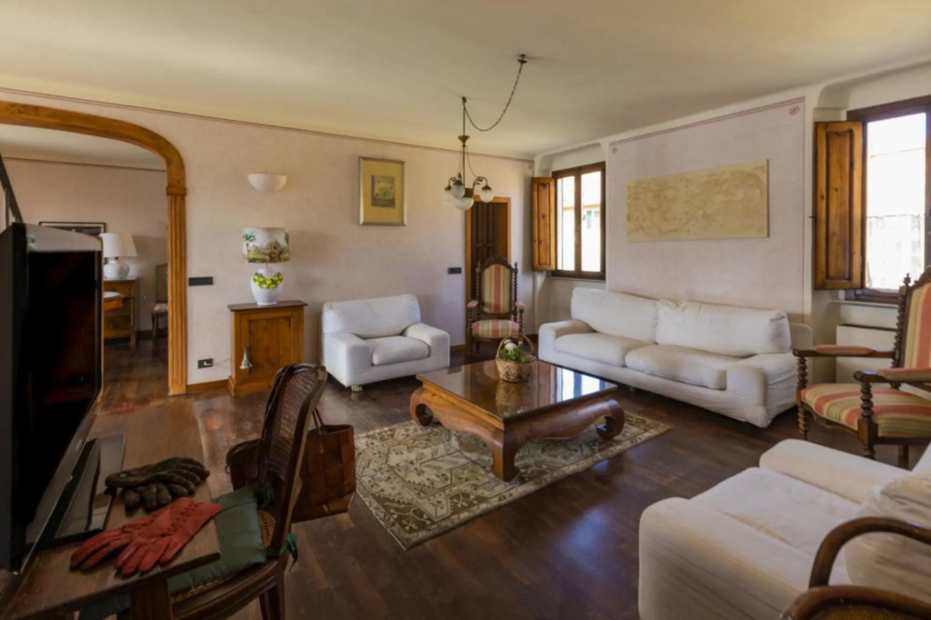Historic house sleeping 8 with triple services in the center of Portoferraio with large terrace over-LA TERRAZZA DI NAPOLEONE