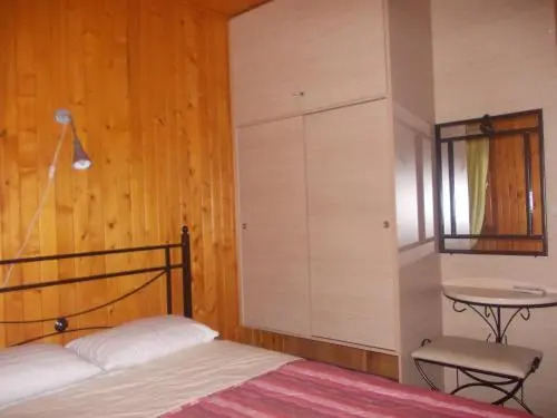Wooden Nest